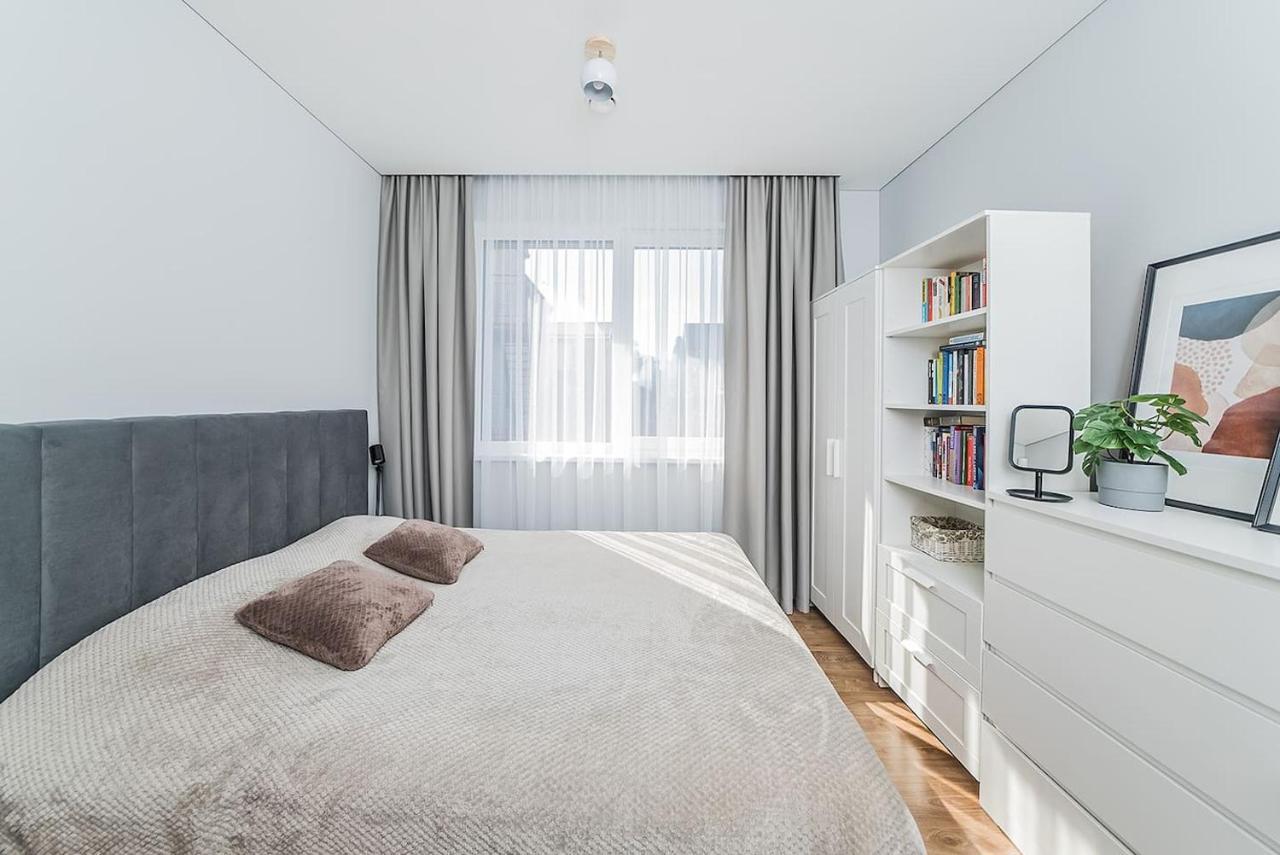 Lovely Apartment With Private Terrace By Urban Rent Κάουνας Εξωτερικό φωτογραφία